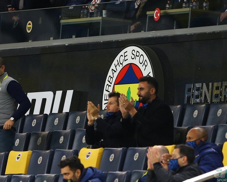 Emre Belözoğlu'dan Mesut Özil açıklaması! Kulübüyle görüşme süreci bitince...