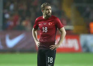 Caner Erkin geri dönüyor!