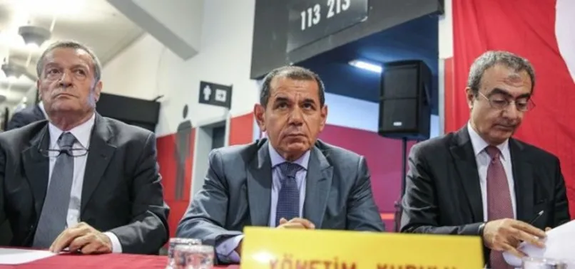 Dursun Özbek'ten büyük sürpriz!
