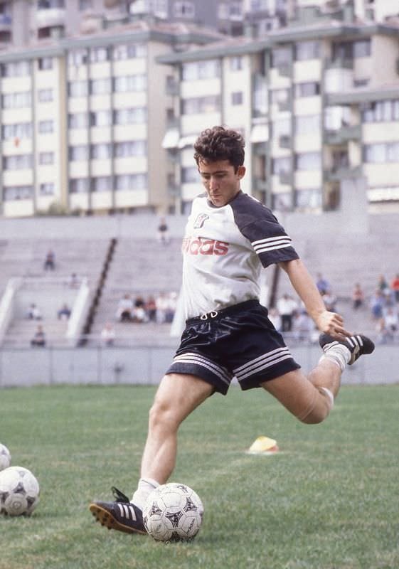 Fenerbahçeli yıldızdan şok sözler! ’Asla Beşiktaş’ta oynamam’