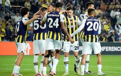 Fenerbahçe Süper Lig’de Trabzonspor’u ağırlıyor!