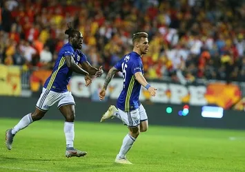 Emre ve Serdar sarı ışıkta!