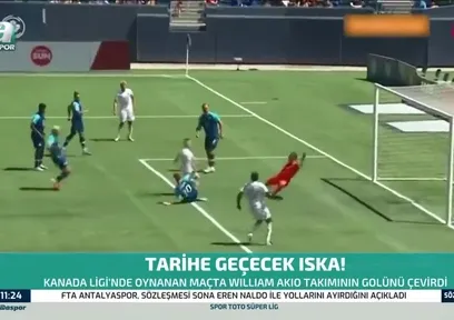 Kanada Ligi'nde ilginç anlar! Böyle pozisyon görülmedi