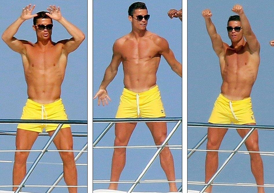 Ünlü futboluların tatil keyfi