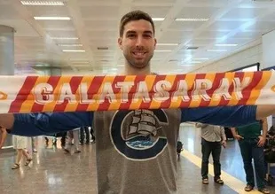Yeni transferler İstanbul'a geldi