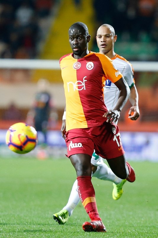 Galatasaray’da dev operasyon!