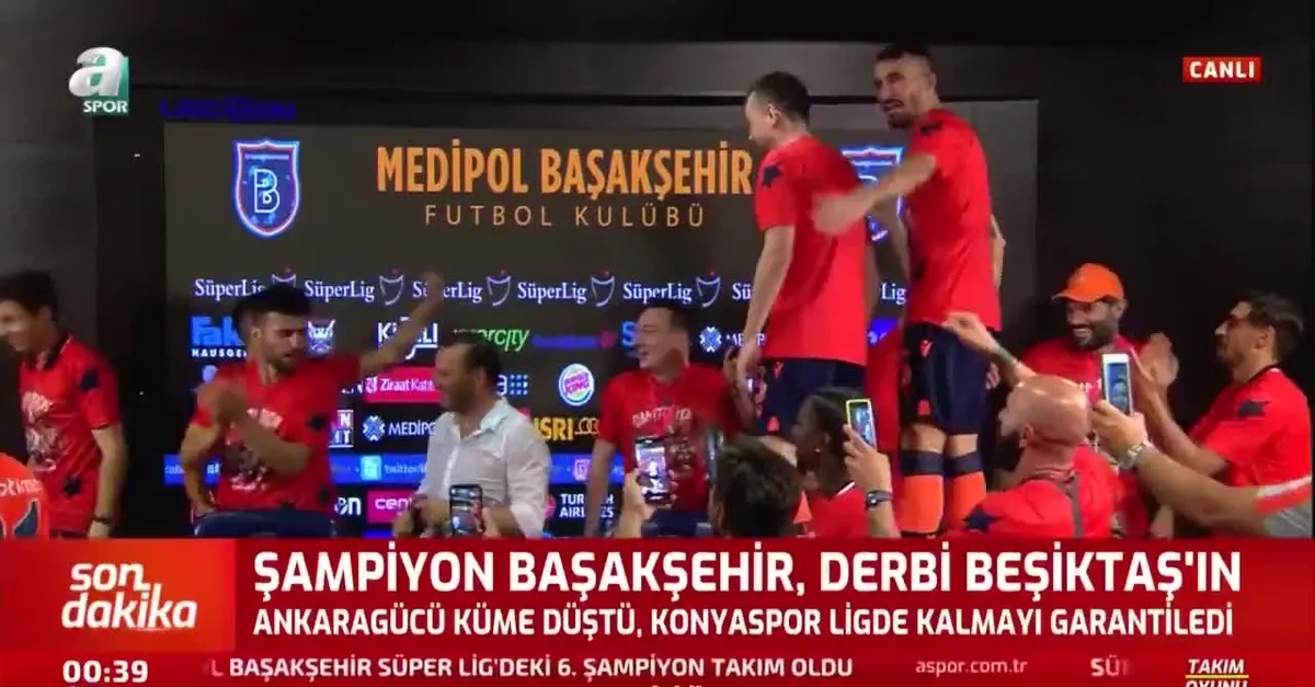 Basın toplantısında şampiyonluk sevinci!