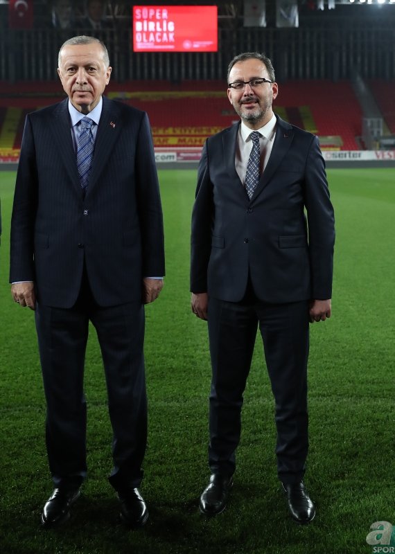 Başkan Recep Tayyip Erdoğan sahalara indi! Durmak yok gollere devam