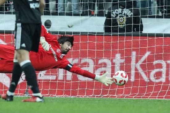 Piyasa değeri azalan ve artan Türk futbolcular