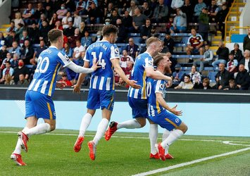 Brighton ikinci yarı açıldı!