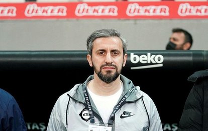 Hatayspor’da teknik direktörlük görevine Serkan Özbalta getirildi!