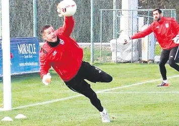 Vukovic imzaya kaldı