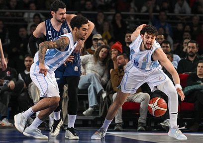 Türk Telekom evinde Anadolu Efes’i devirdi