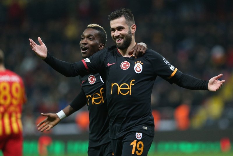 Ömer Bayram’dan harika performans!