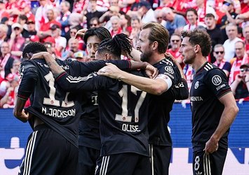 Bayern Münih’ten tarihi geri dönüş!