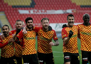 Göztepe 4 hafta sonra kazandı!