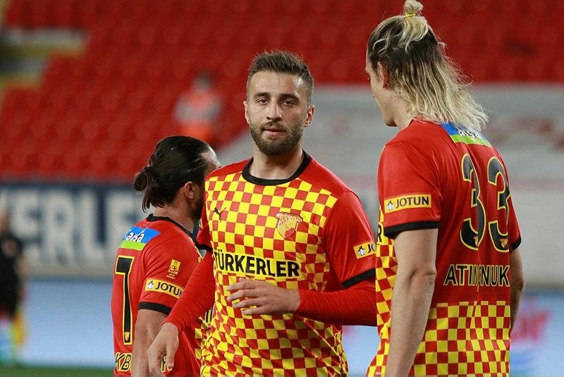 Galatasaray In Yeni Transferi Alpaslan Ozturk Kimdir Kac Yasinda Ve Nereli Hangi Takimlarda Oynadi Aspor