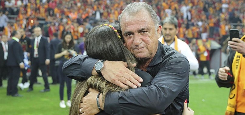 Galatasaray transfer bombalarını patlatıyor! Tam 4 isim...
