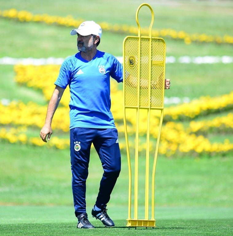 Fenerbahçe’de santrfor yoksa 4-6-0 var