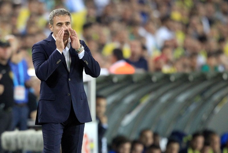 Fenerbahçe’de flaş Ersun Yanal gelişmesi!