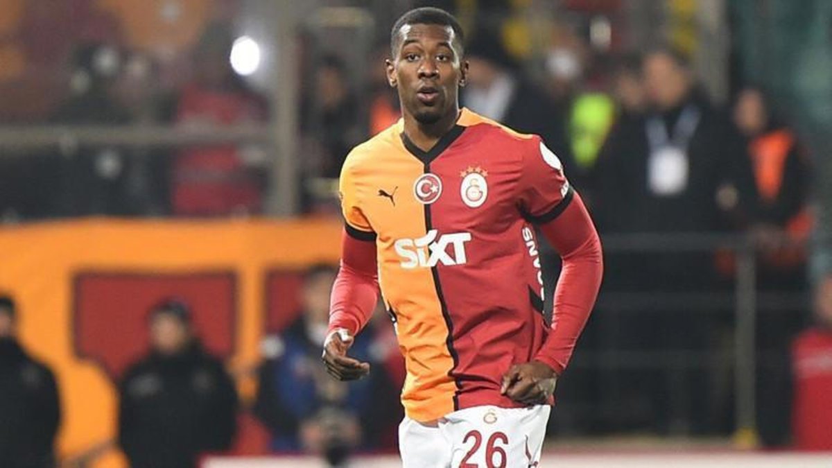 Galatasaray'a iyi haber! Cuesta'ya Brezilya'dan talip çıktı Galatasaray'a iyi haber! Cuesta'ya Brezilya'dan talip çıktı