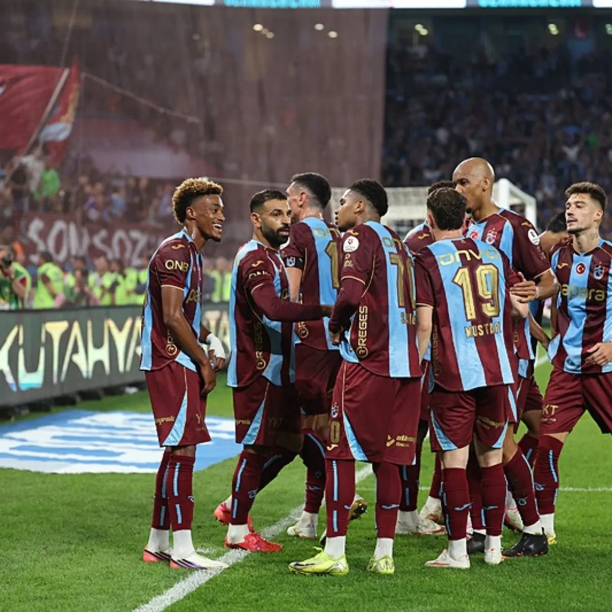 Trabzonspor'dan Galatasaray'a art arda göndermeler!