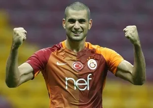 Riekerink'in oyu Eren Derdiyok'a