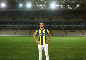 Altay Bayındır, MKE Ankaragücü'ne veda etti
