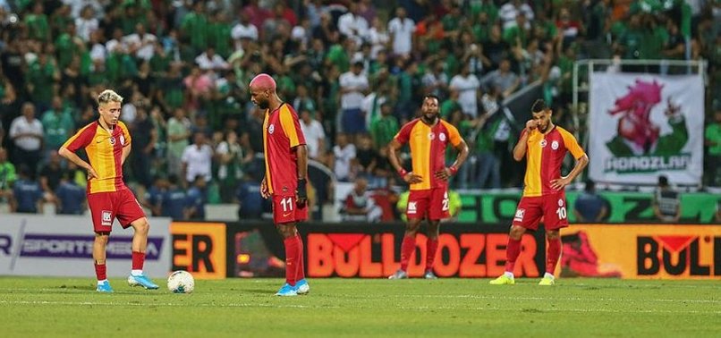 Galatasaray'ı seyrederken utanıyorum