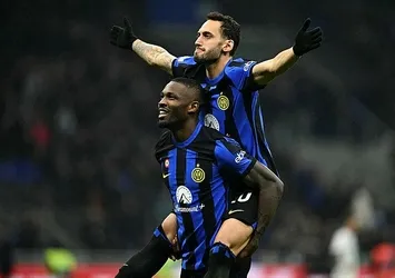 Çalhanoğlu Serie A'da tarihe geçti!