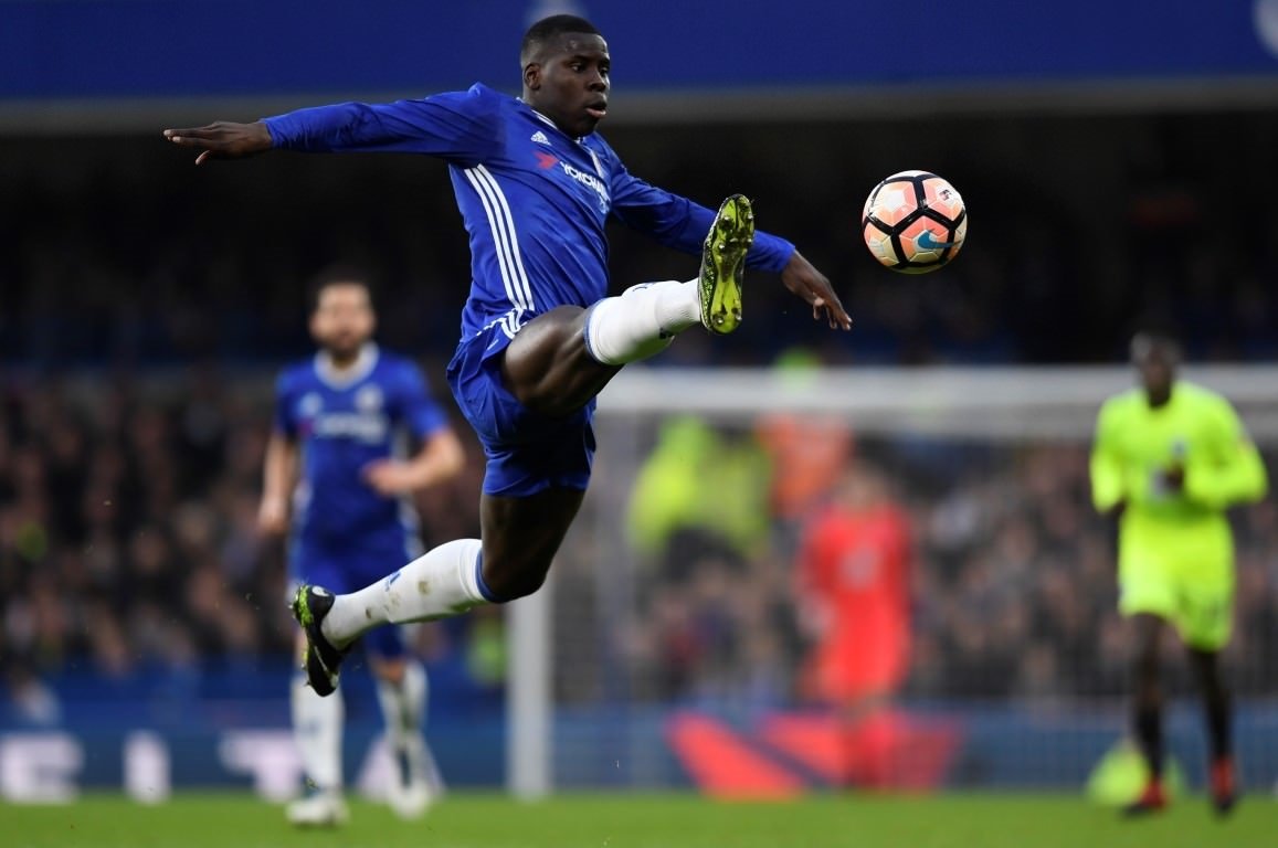 Marcelo yerine Mangala