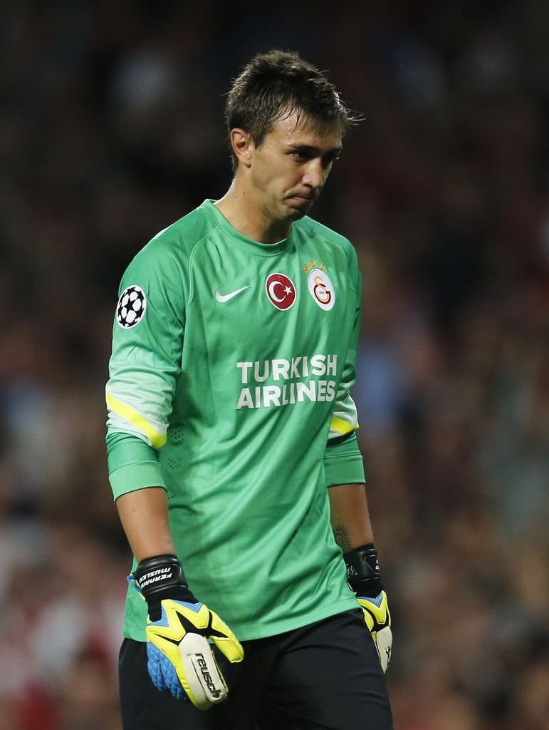 Muslera: Valizimi toplar giderim