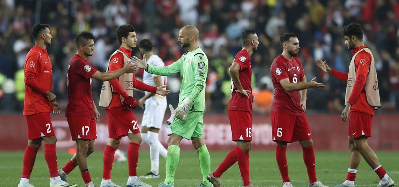 Türkiye Ermenistan maçı sonrası Erman Toroğlu'dan sert eleştiri! Ruhları yoktu