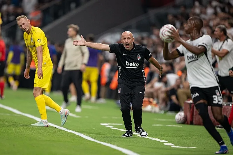 Vincenzo Italiano'dan Vlahovic'e dev övgü: İnanılmaz bir 9 numaraya sahip olduk! - 1