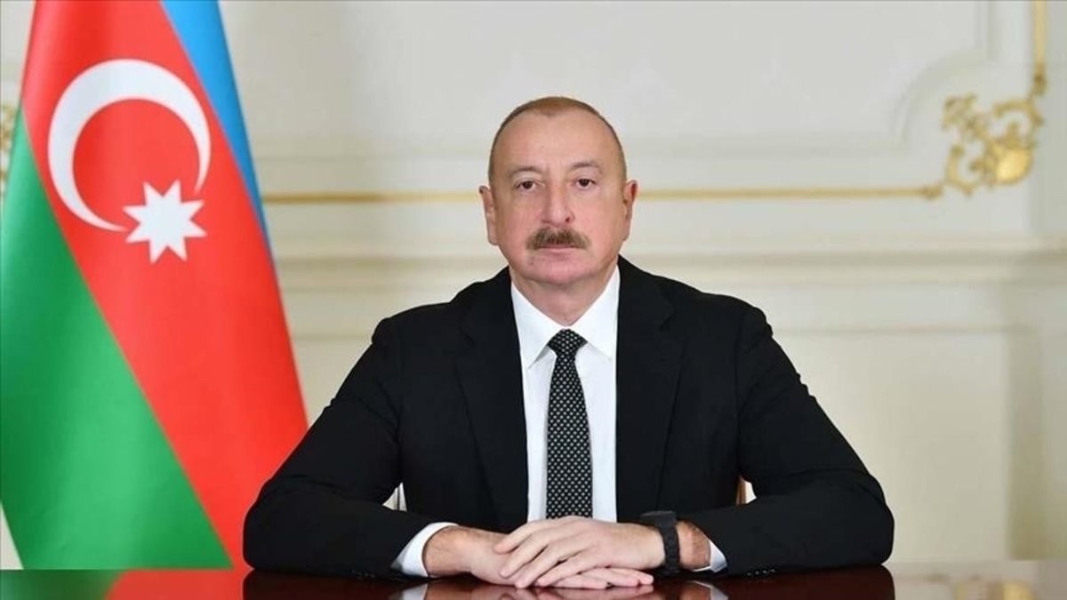 Aliyev’den Merih ve Milli Takım'a destek!