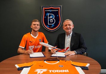 Başakşehir'den orta sahaya takviye