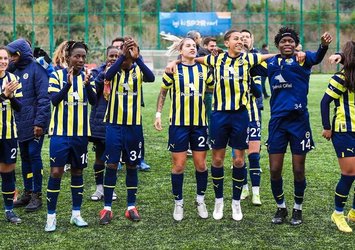 Fenerbahçe 13 isimle yeniledi!