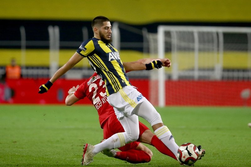 Tolgay Arslan Fenerbahçe’de!
