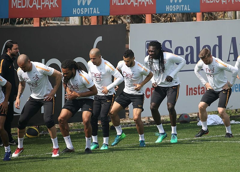 Galatasaray Denayer’in tapusunu alıyor