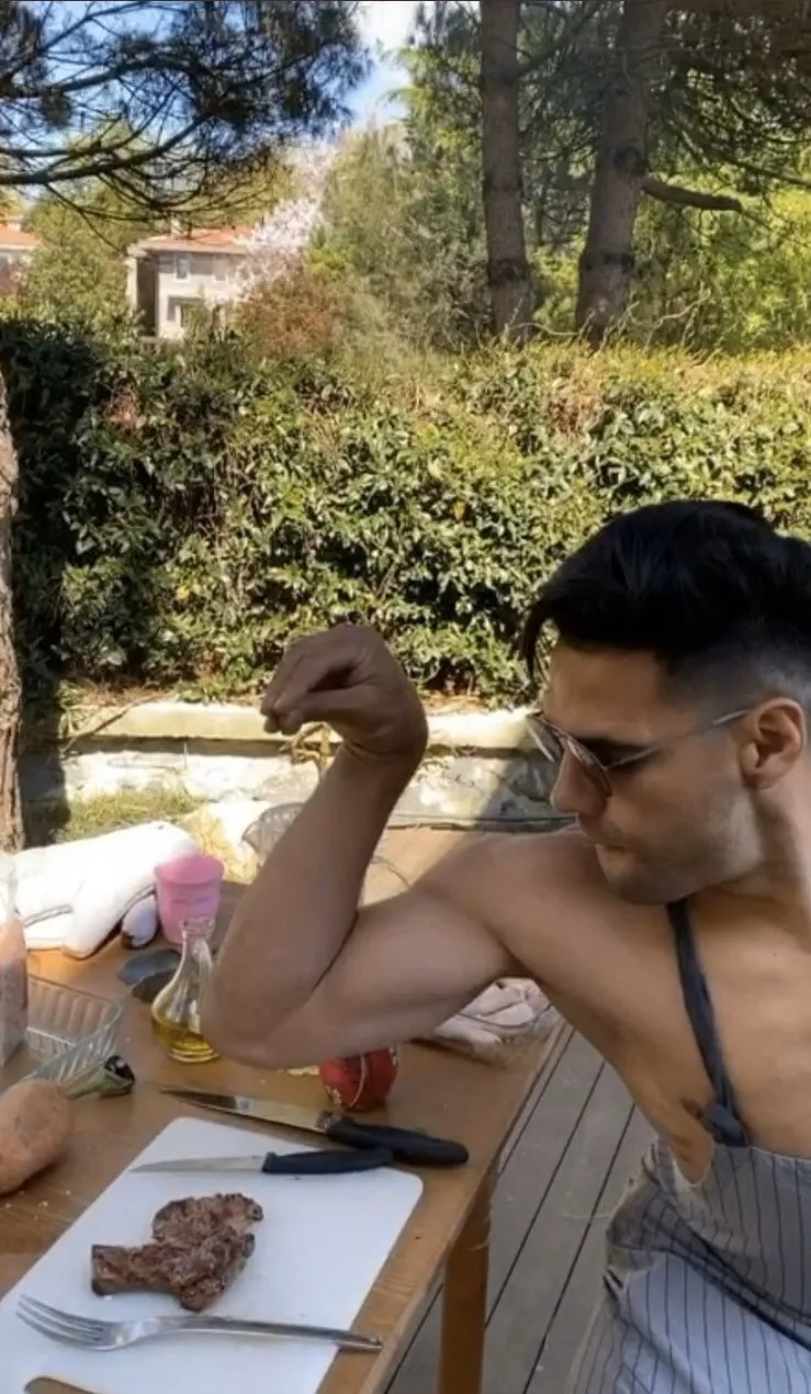 Falcao'dan mangal şov - 2