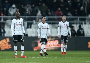 Beşiktaş'a Atiba ve Tosic müjdesi