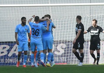 Manisa Altay'ı 3 golle devirdi!