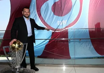Fırtına'da gündemde 3 hoca var!