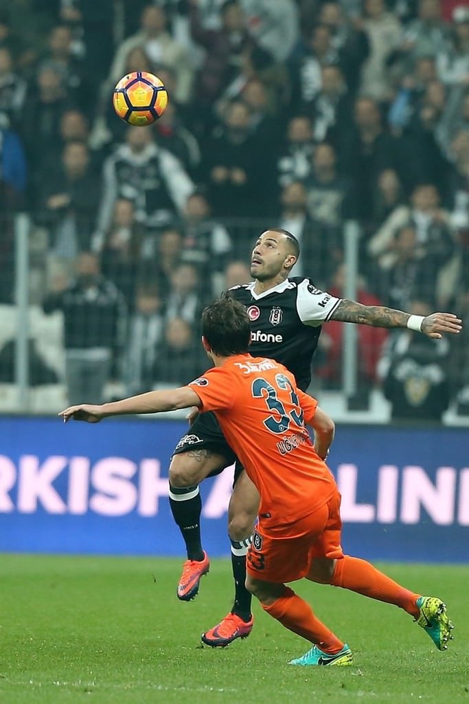 Beşiktaş-Medipol Başakşehir karşılaşmasından kareler