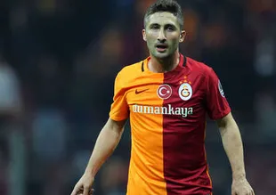 Sabri'den 'pazubandı' açıklaması.