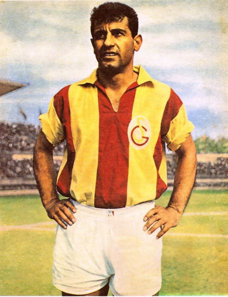 Metin Oktay futbolu Fener formasıyla bırakmıştı!