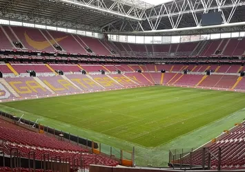 Türk Telekom Stadı'nda sürpriz! Fatih Terim....