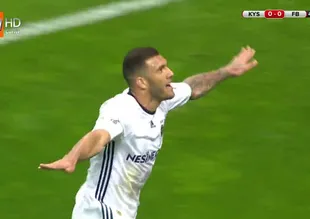 Fernandao golü attı ortalık karıştı