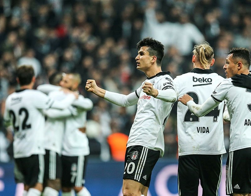 Beşiktaş’ta flaş gelişme! 5 isim yolcu