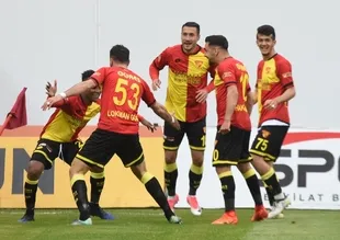 Göztepe, 'Demir' dövdü
